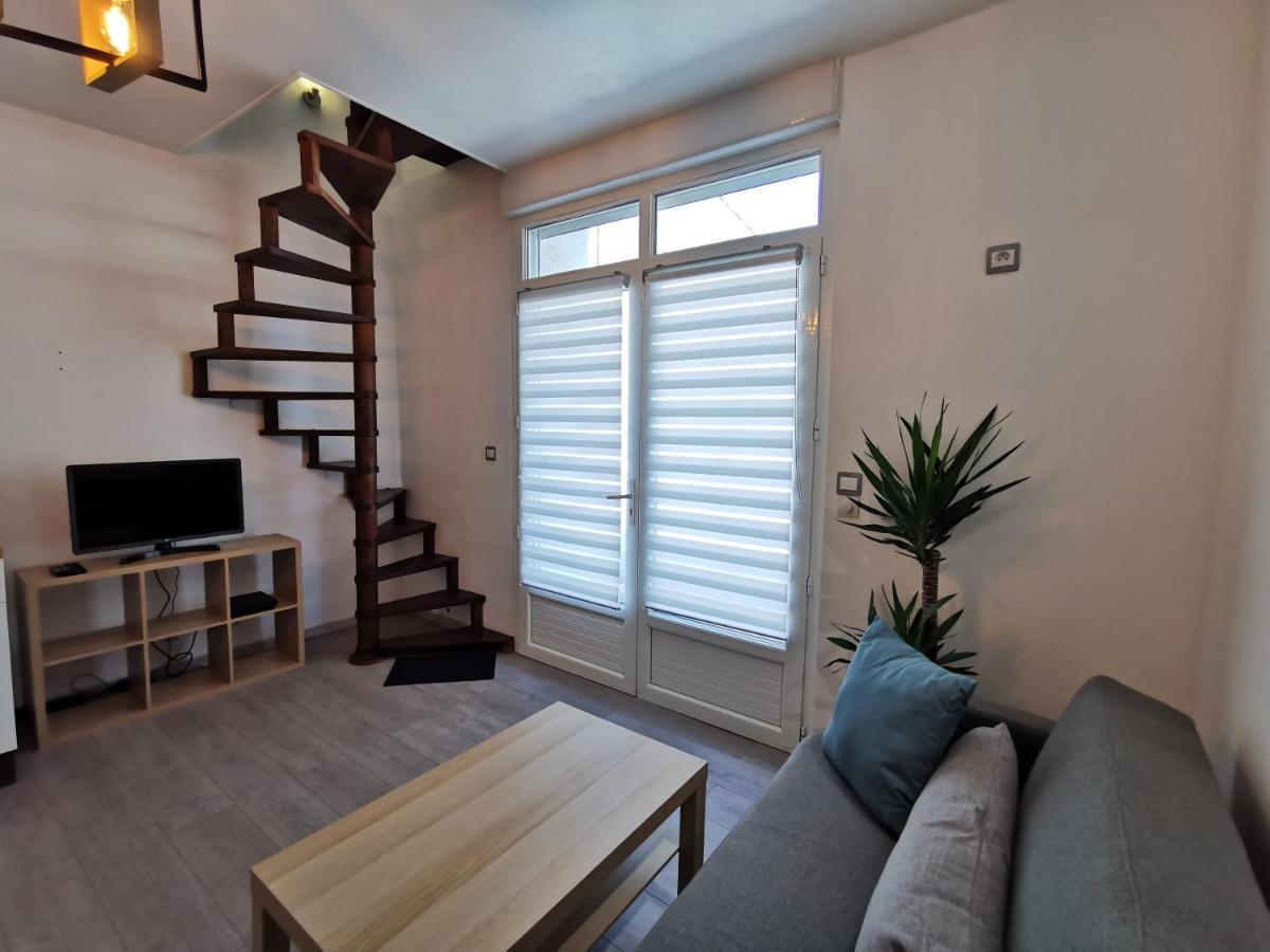 Charmant Appartement Dans Centre Meschers/Gironde Esterno foto