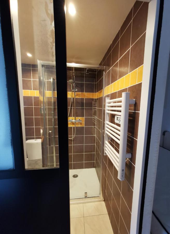 Charmant Appartement Dans Centre Meschers/Gironde Esterno foto
